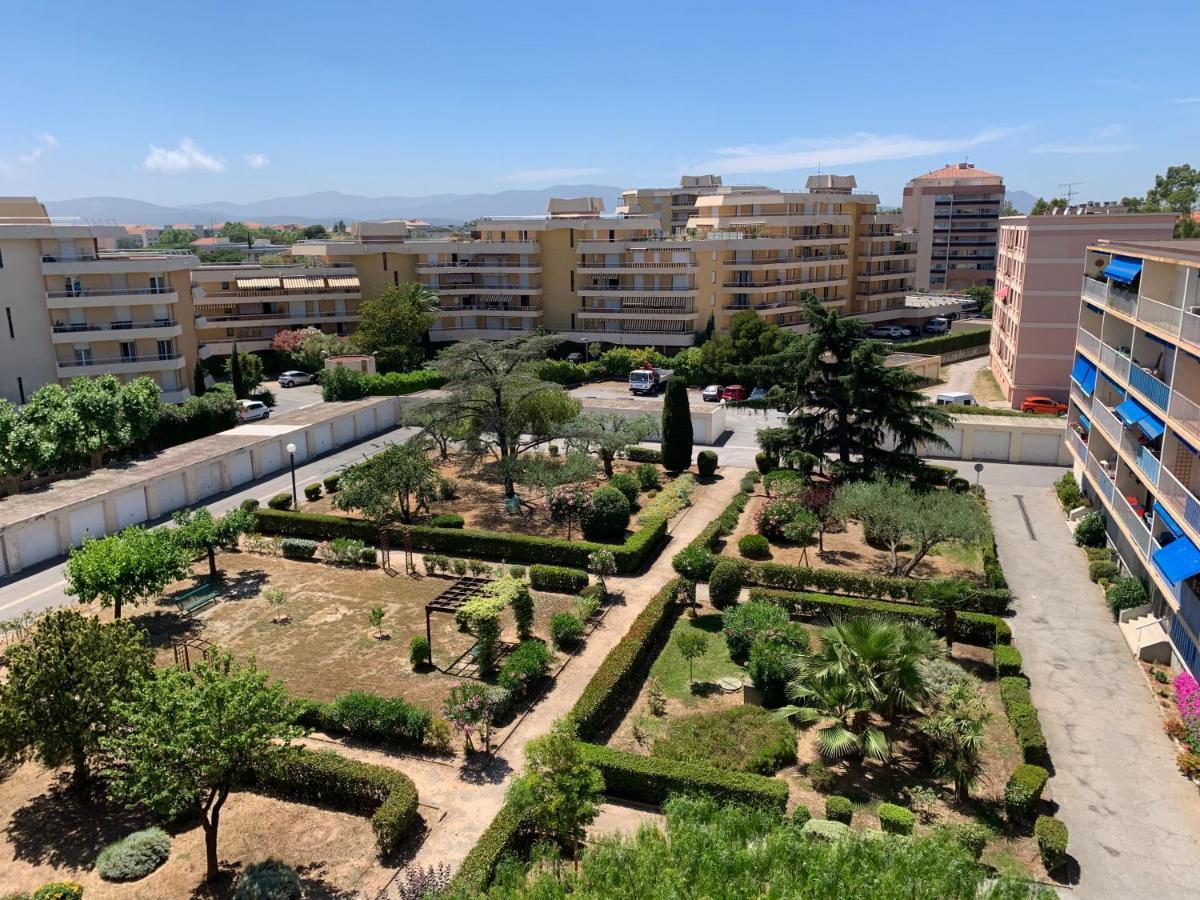 L'Appart Frejus Plage Zewnętrze zdjęcie